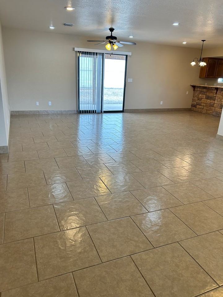 3851 Mcculloch Ln - Photo 5 of 29