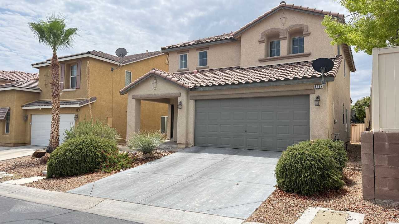 8967 Ryan Creek Ave - Photo 3 of 50