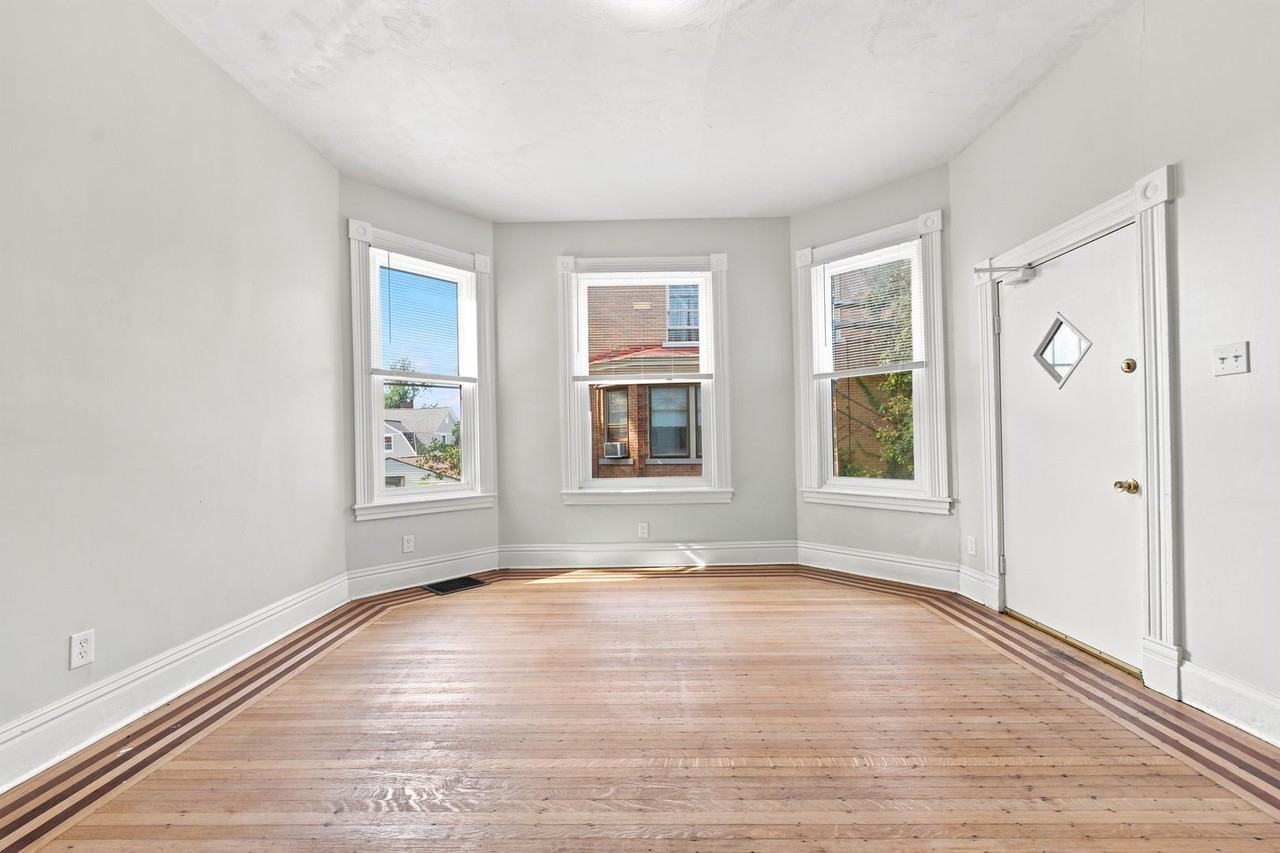 67 Oregon Avenue - Photo 2 of 40