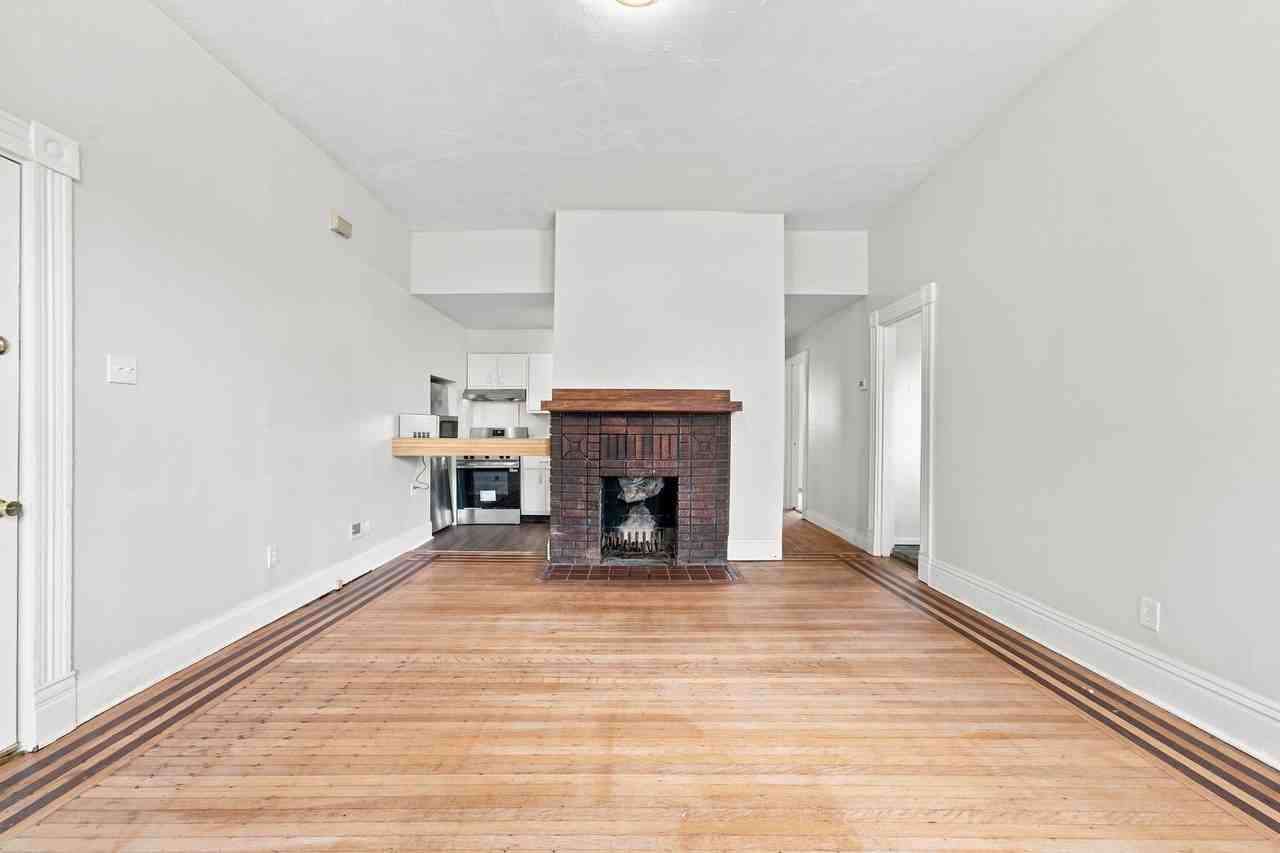 67 Oregon Avenue - Photo 6 of 40
