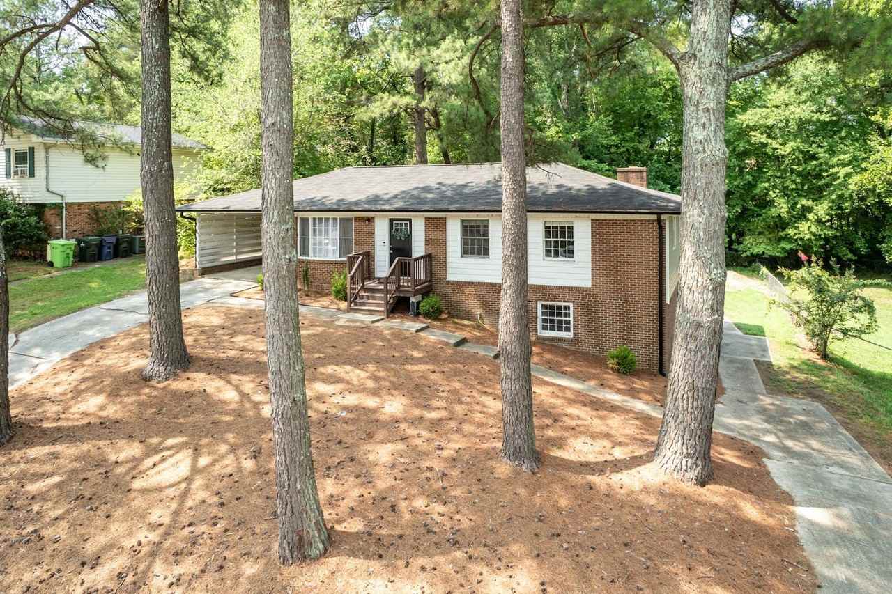 2212 Foxtrot Rd - Photo 2 of 41