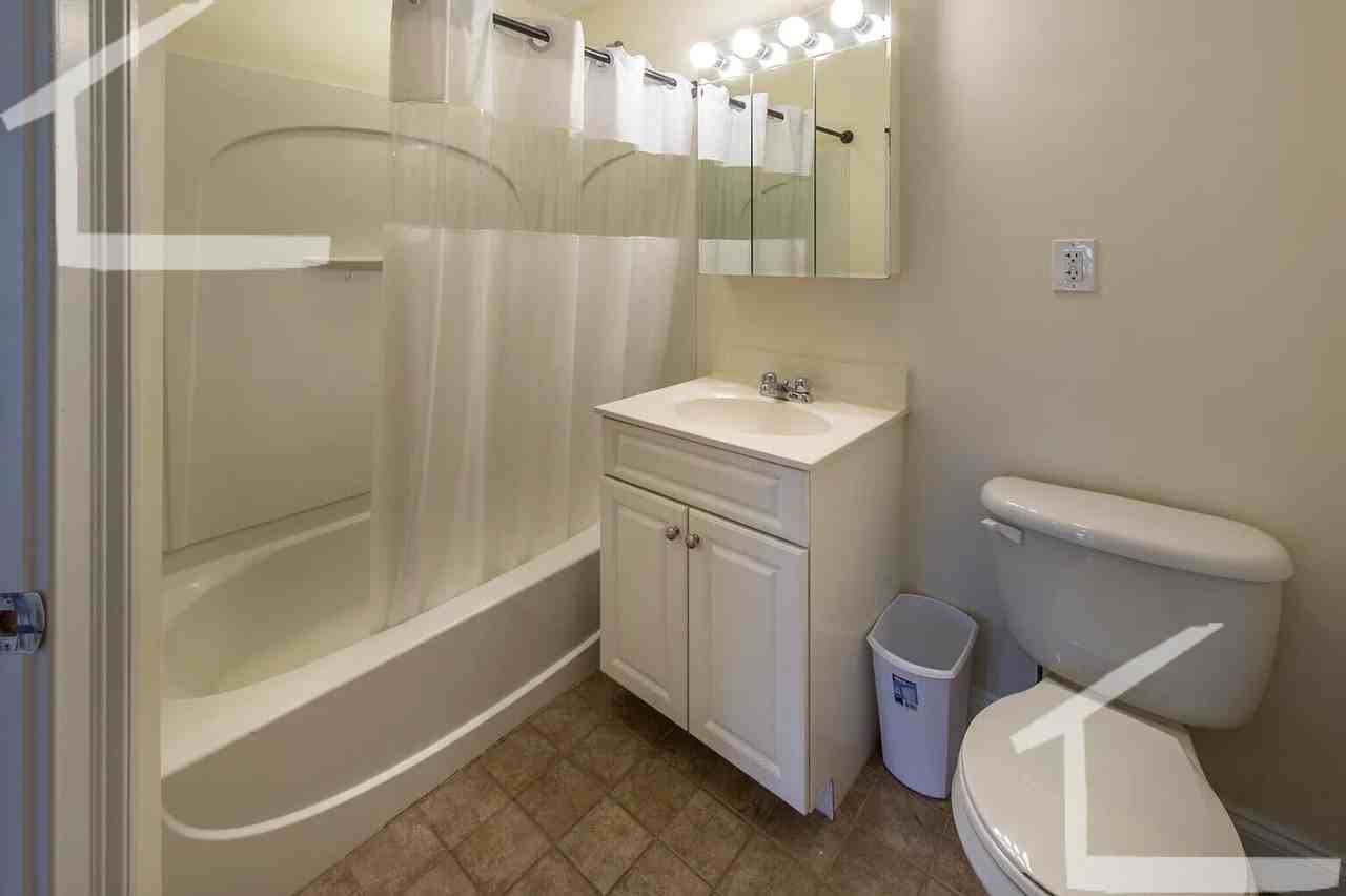 59 Ashford St - Photo 4 of 8