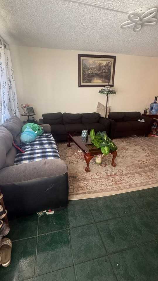 8414 Columbus Ave - Photo 3 of 14