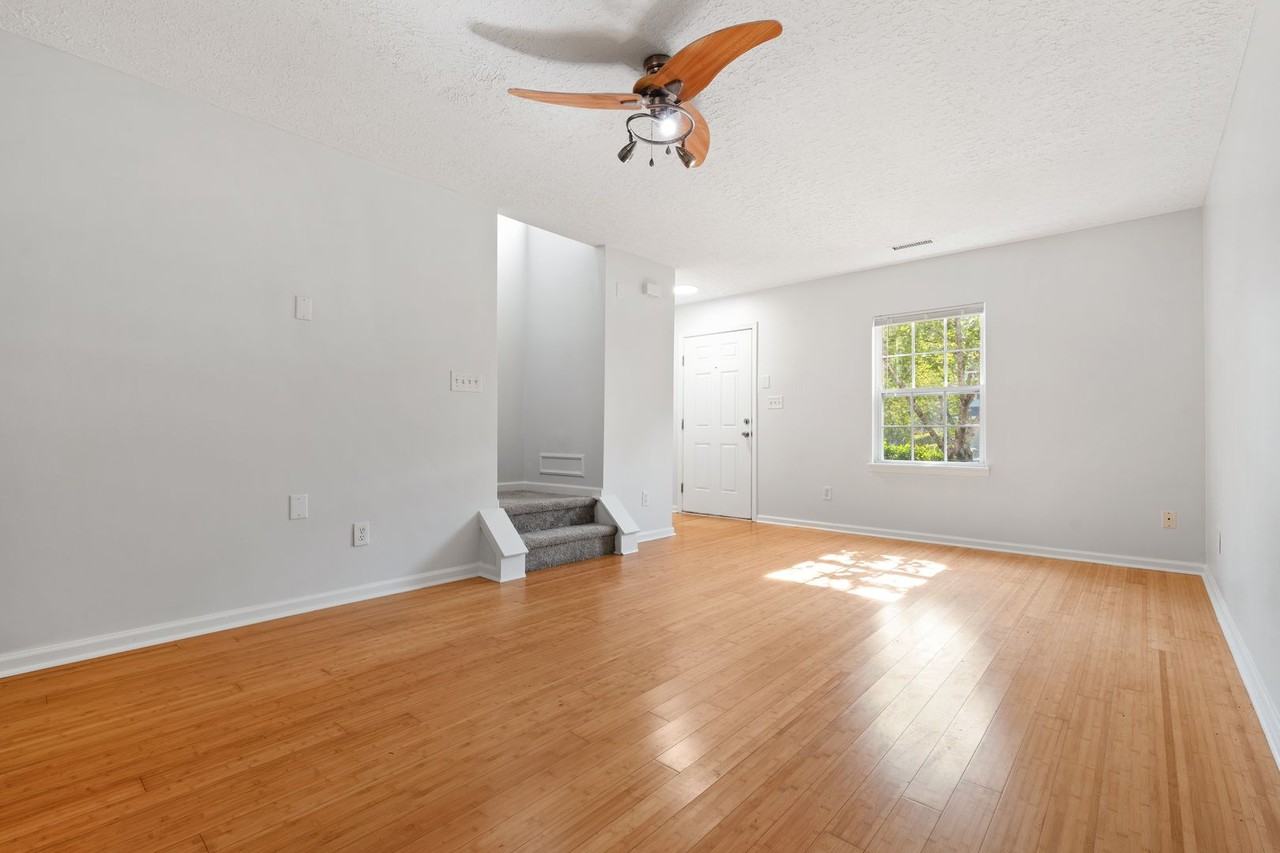 3406 Tarleton W - Photo 2 of 19