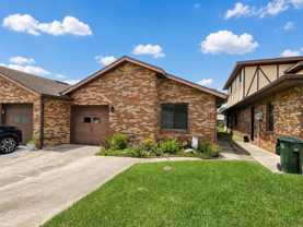 614 Lake Carolyn Cir - Photo 1 of 1