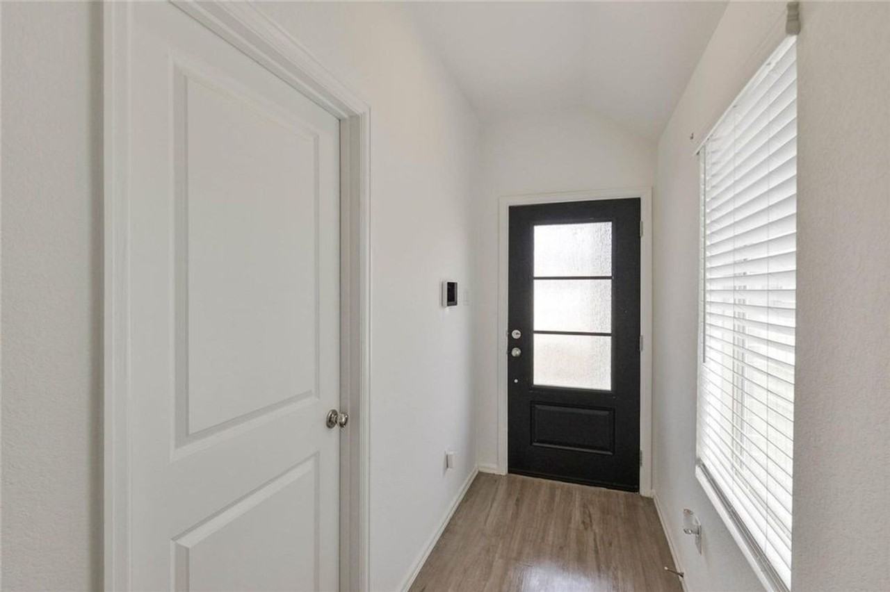 20840 Cropani Shadow Dr - Photo 4 of 28