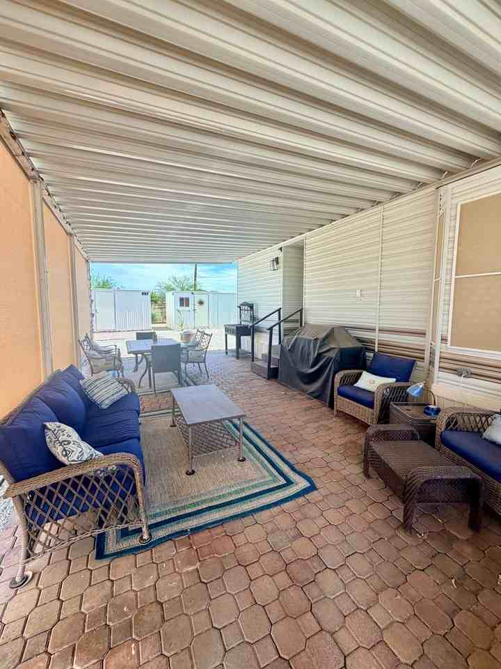 14572 E 48th Dr - Photo 6 of 34