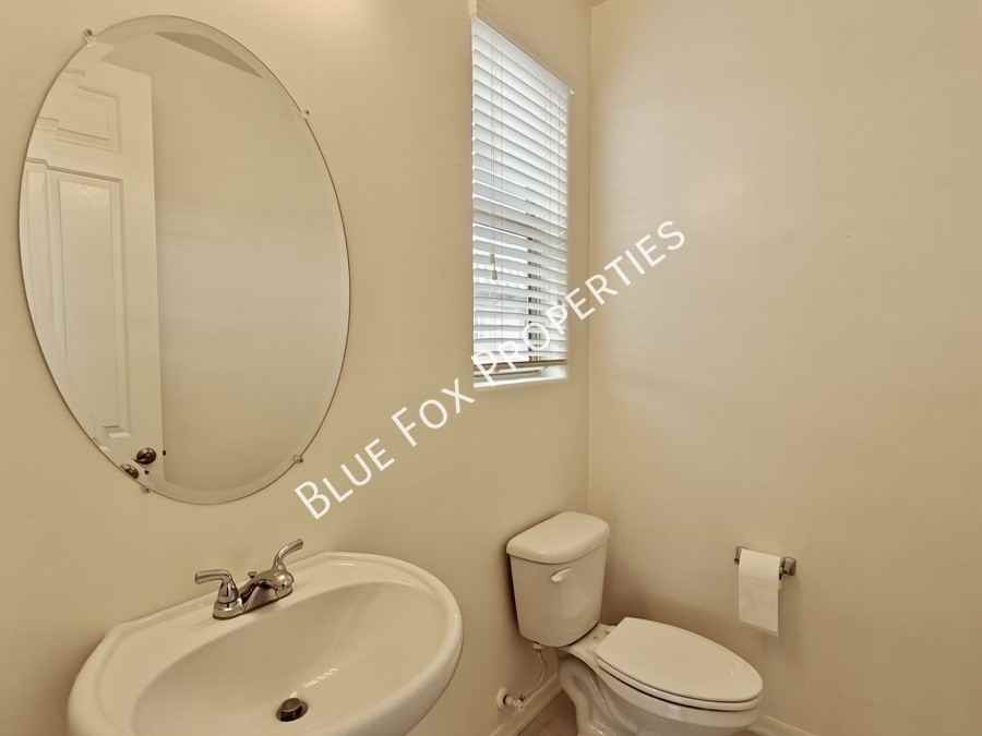 12163 N Meditation Dr - Photo 4 of 33