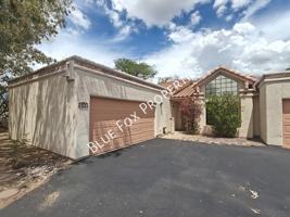 featured image of 131 E Horizon Cir