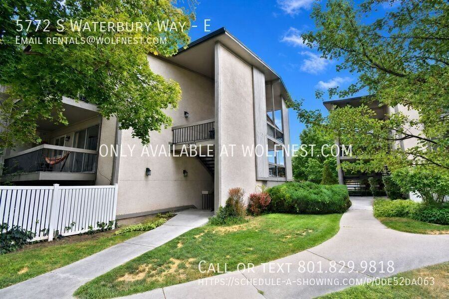 5772 S Waterbury Way #E