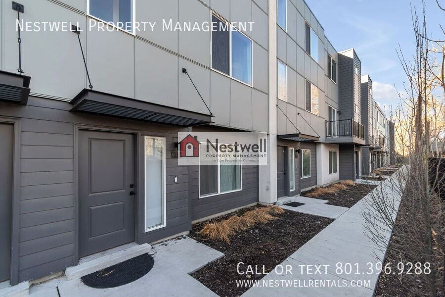 359 N 700 W #21 - Photo 2 of 22