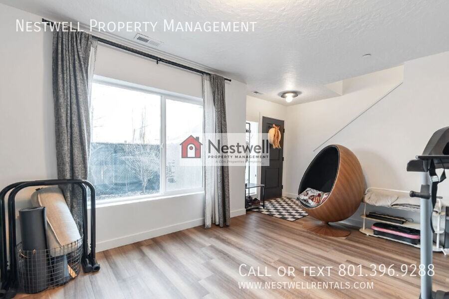 359 N 700 W #21 - Photo 3 of 22