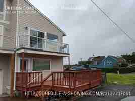 featured image of 912 Sw Bay View Ln