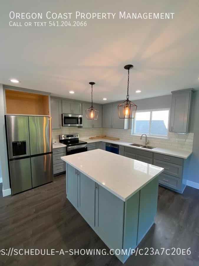 4245 Sequoia Loop - Photo 2 of 23
