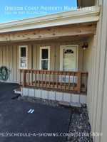featured image of 215 Nw Sunset St #2