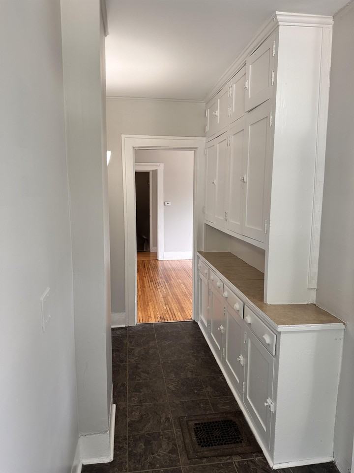 333 Raymond St #2 - Photo 2 of 13