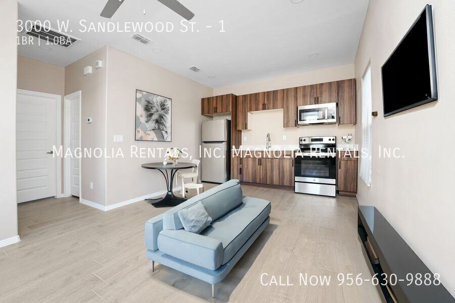 3000 W Sandlewood St #1 - Photo 3 of 8