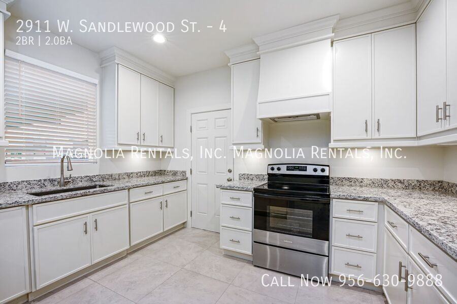 2911 W Sandlewood St #4 - Photo 6 of 16