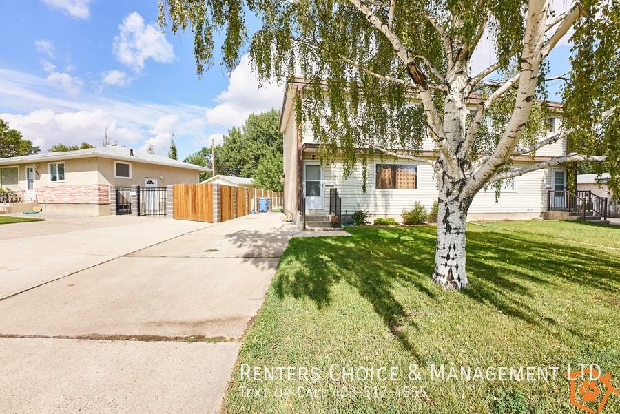 807 7a Ave N - Photo 2 of 15