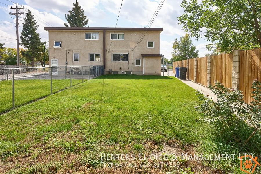 807 7a Ave N - Photo 3 of 15