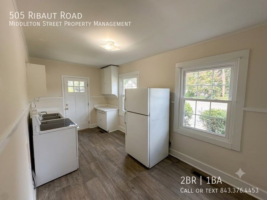505 Ribaut Rd - Photo 5 of 16
