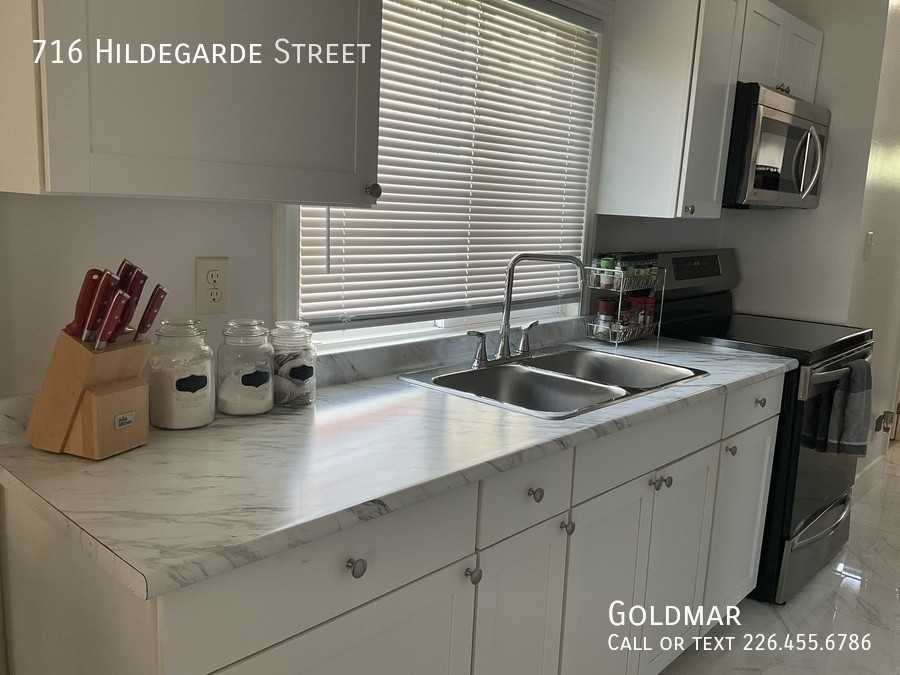 716 Hildegarde St - Photo 3 of 20