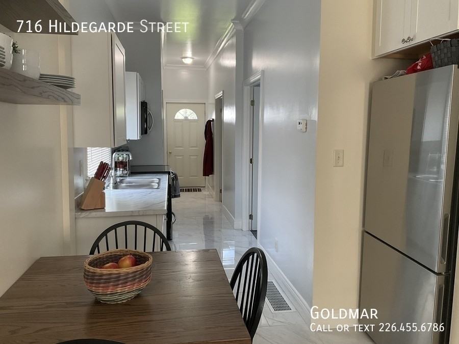 716 Hildegarde St - Photo 4 of 20