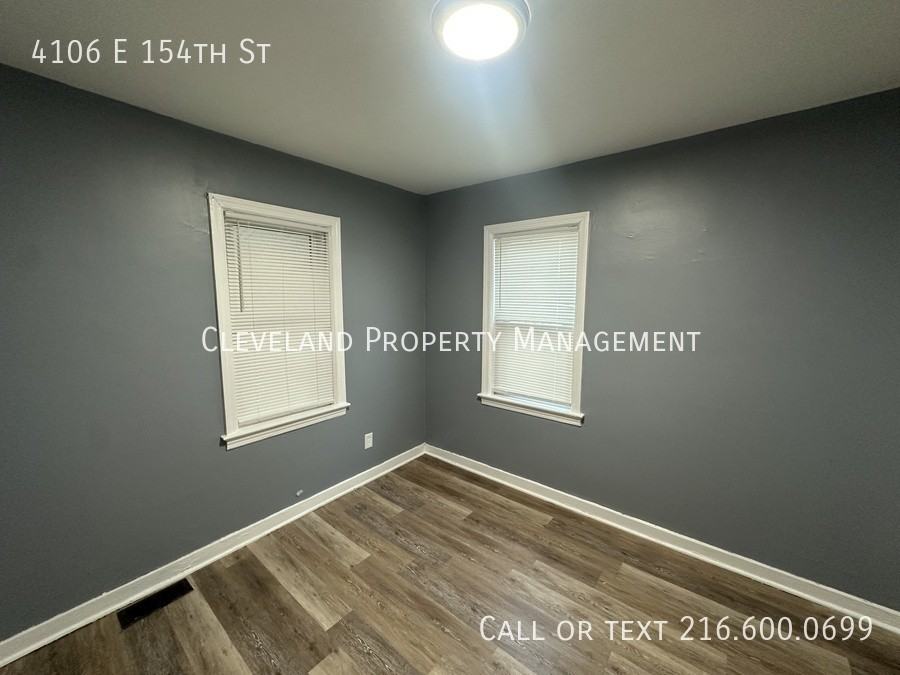 4106 E 154th St - Photo 6 of 7