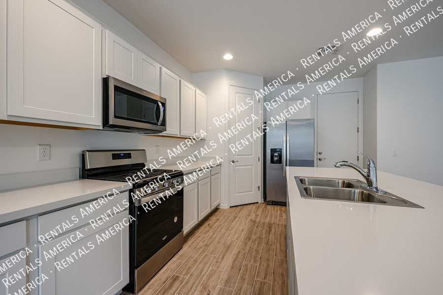9351 E Steno Ave - Photo 7 of 32
