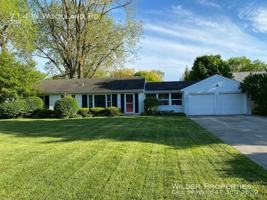 featured image of 714 W Woodland Rd