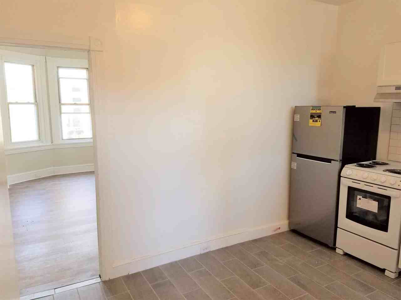 3331 N Park Ave #1 - Photo 5 of 7