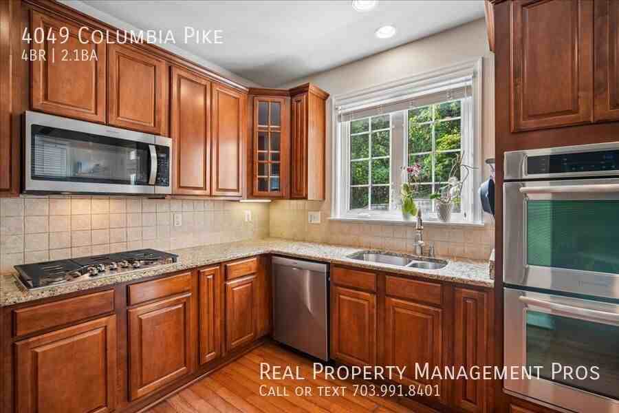 4049 Columbia Pike - Photo 5 of 43