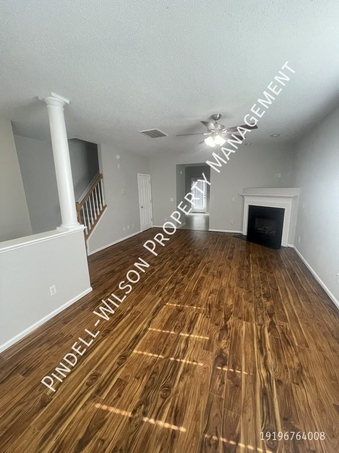2800 Gross Ave - Photo 3 of 17