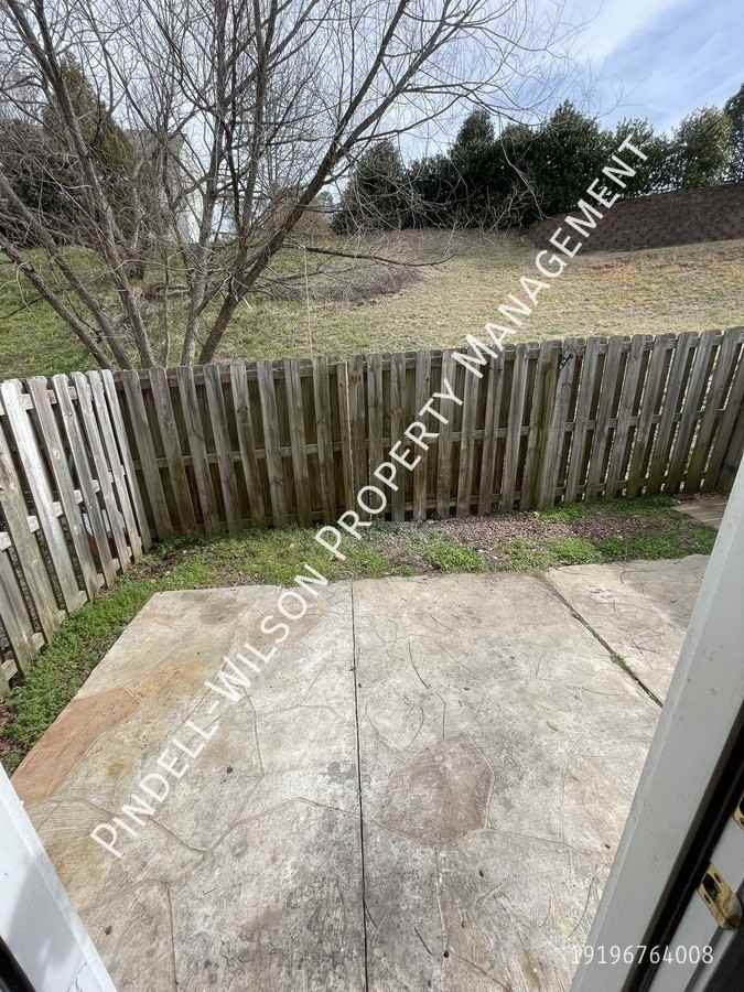 2800 Gross Ave - Photo 7 of 17