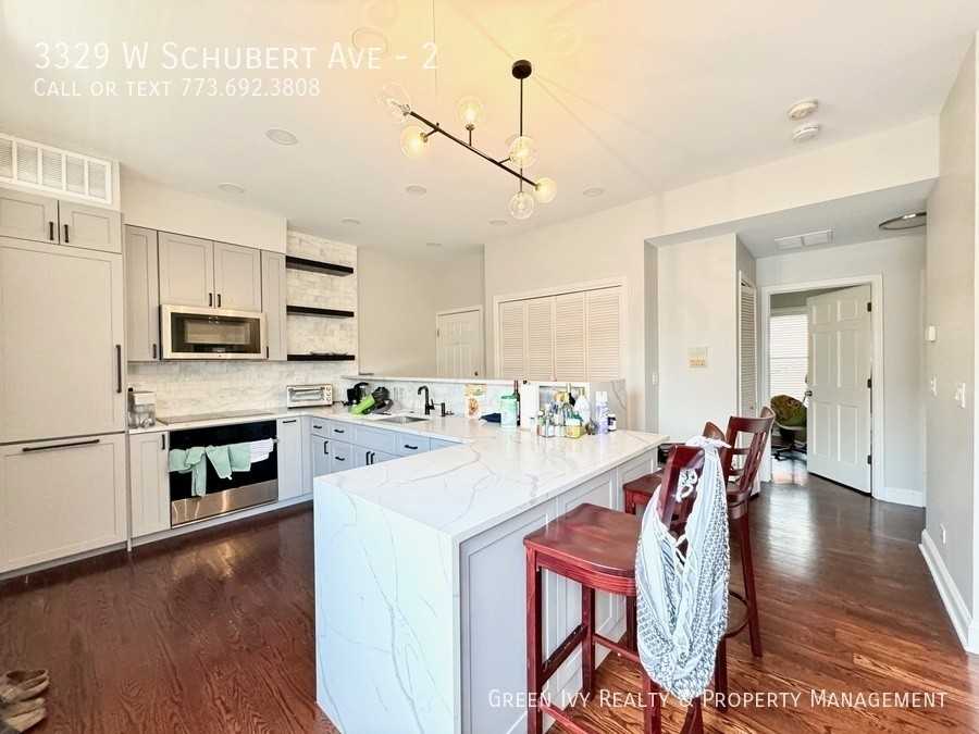 3329 W Schubert Ave #2 - Photo 3 of 17