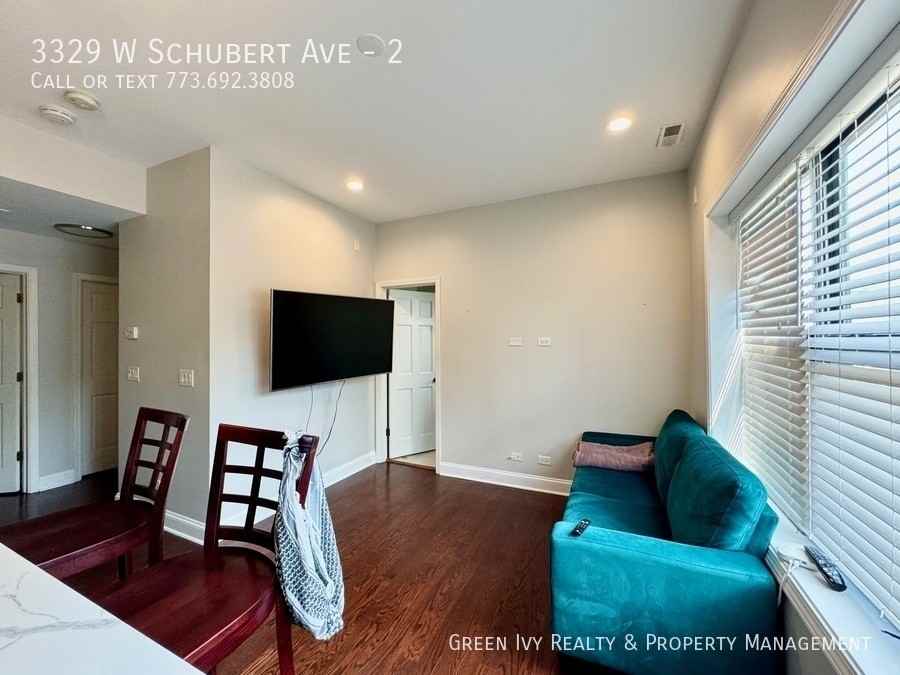 3329 W Schubert Ave #2 - Photo 7 of 17