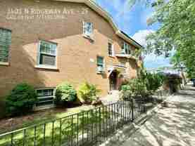 3401 N Ridgeway Ave #2F - Photo 1 of 1