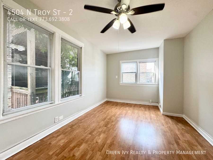 4504 N Troy St #2 - Photo 5 of 13