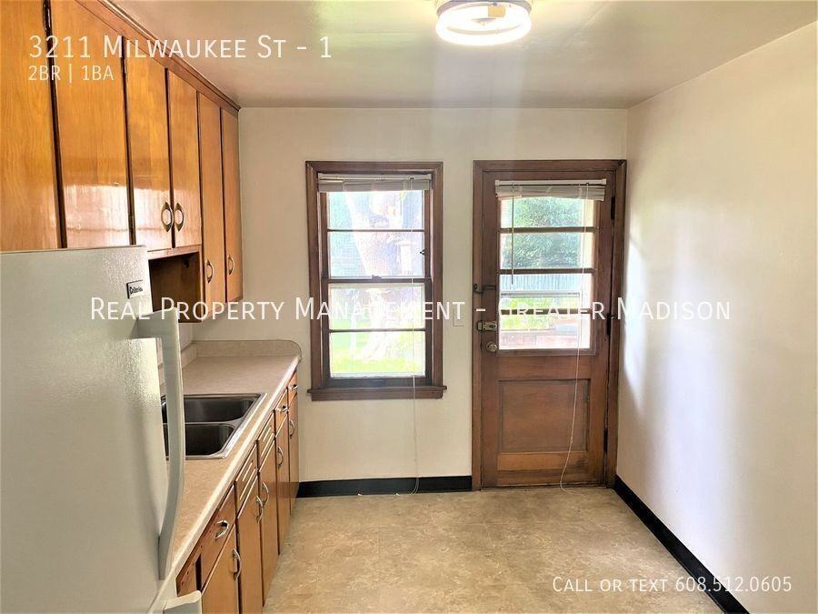 3211 Milwaukee St #1 - Photo 4 of 8