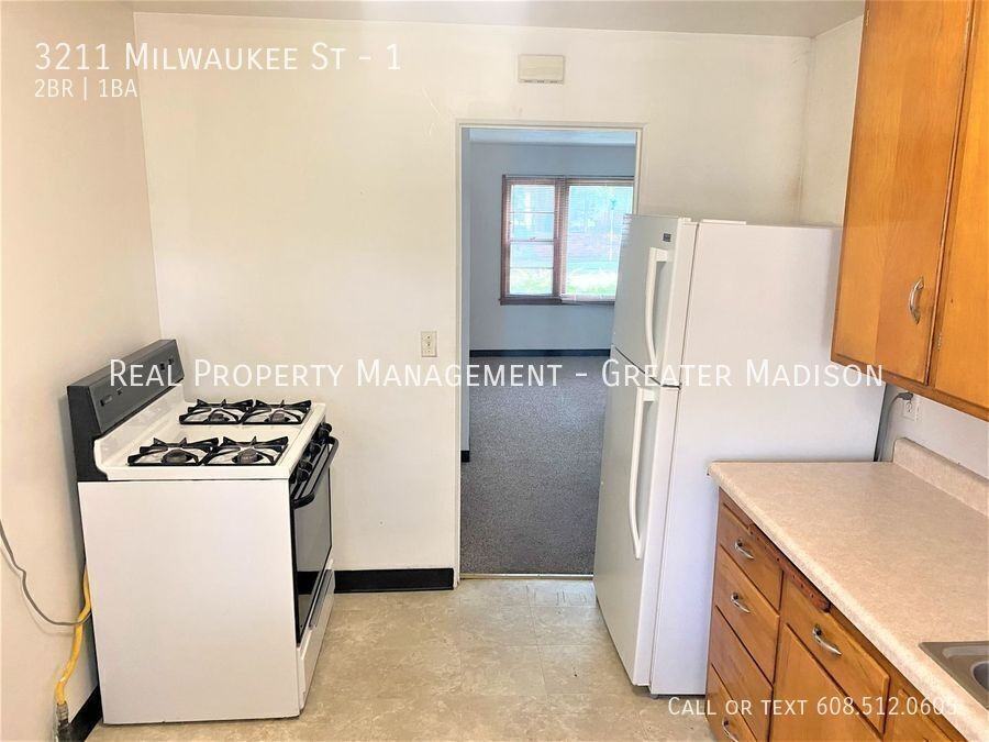 3211 Milwaukee St #1 - Photo 5 of 8