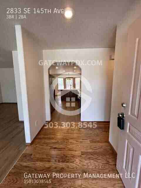 2833 Se 145th Ave - Photo 4 of 38
