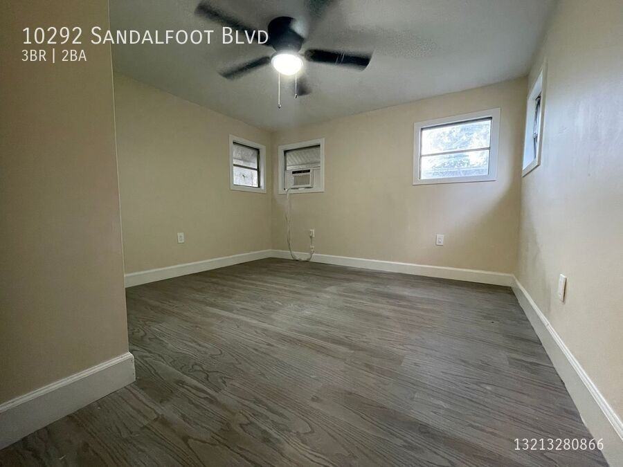 10292 Sandalfoot Blvd W - Photo 6 of 16
