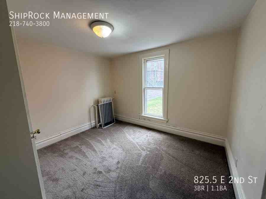 E 2nd St - Photo 5 of 17