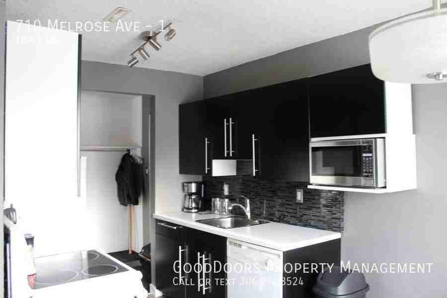 710 Melrose Ave #1 - Photo 4 of 9