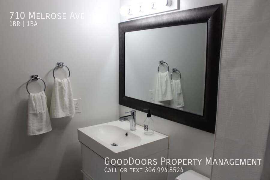 710 Melrose Ave #1 - Photo 7 of 9