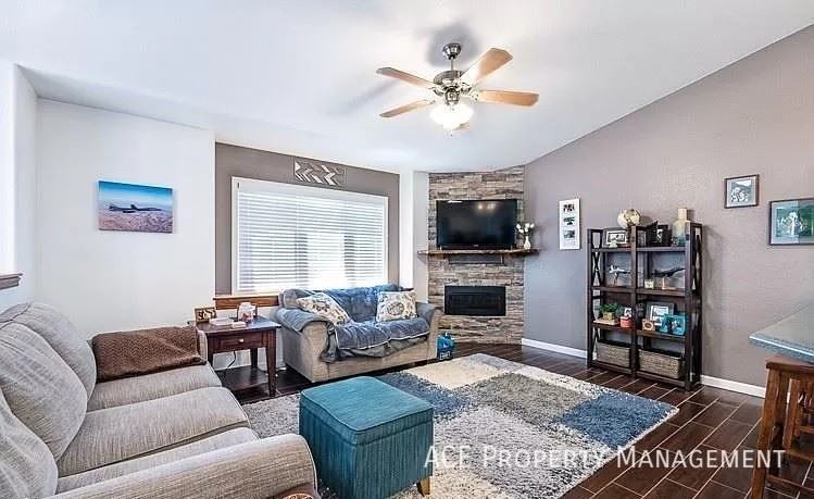 112 Viking Dr - Photo 5 of 12