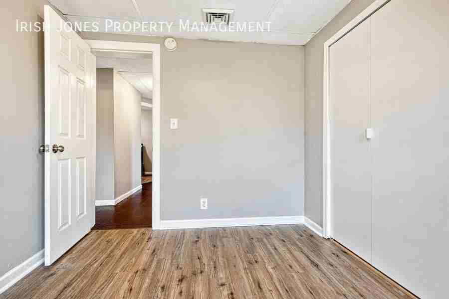19 Hinman Ave #2 - Photo 7 of 17