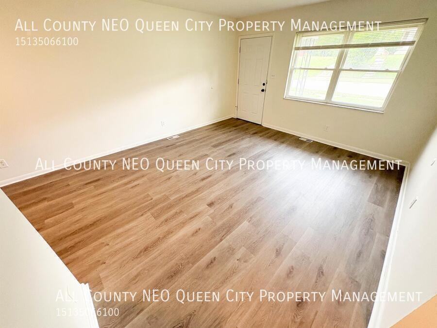 2725 Mccall St - Photo 6 of 19