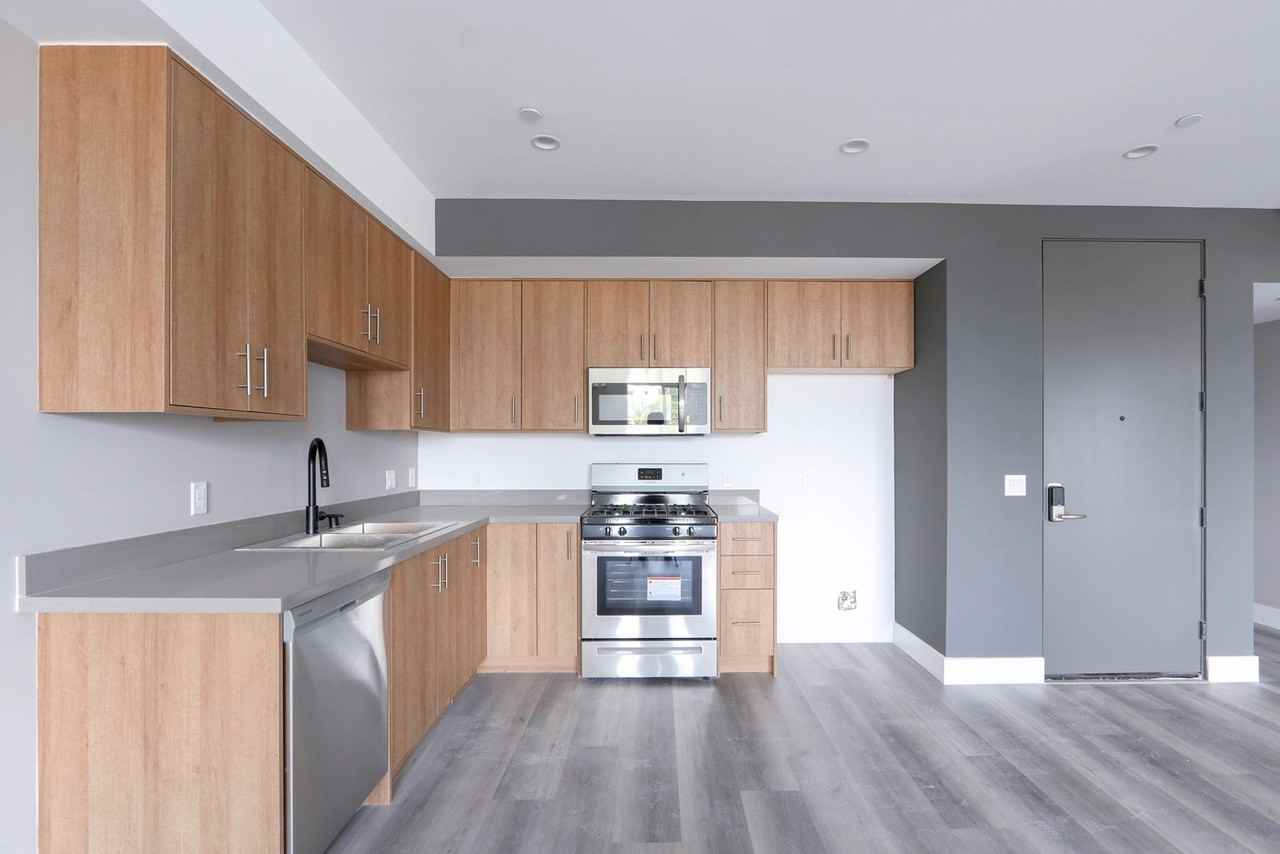 11155 Huston St - Photo 5 of 50