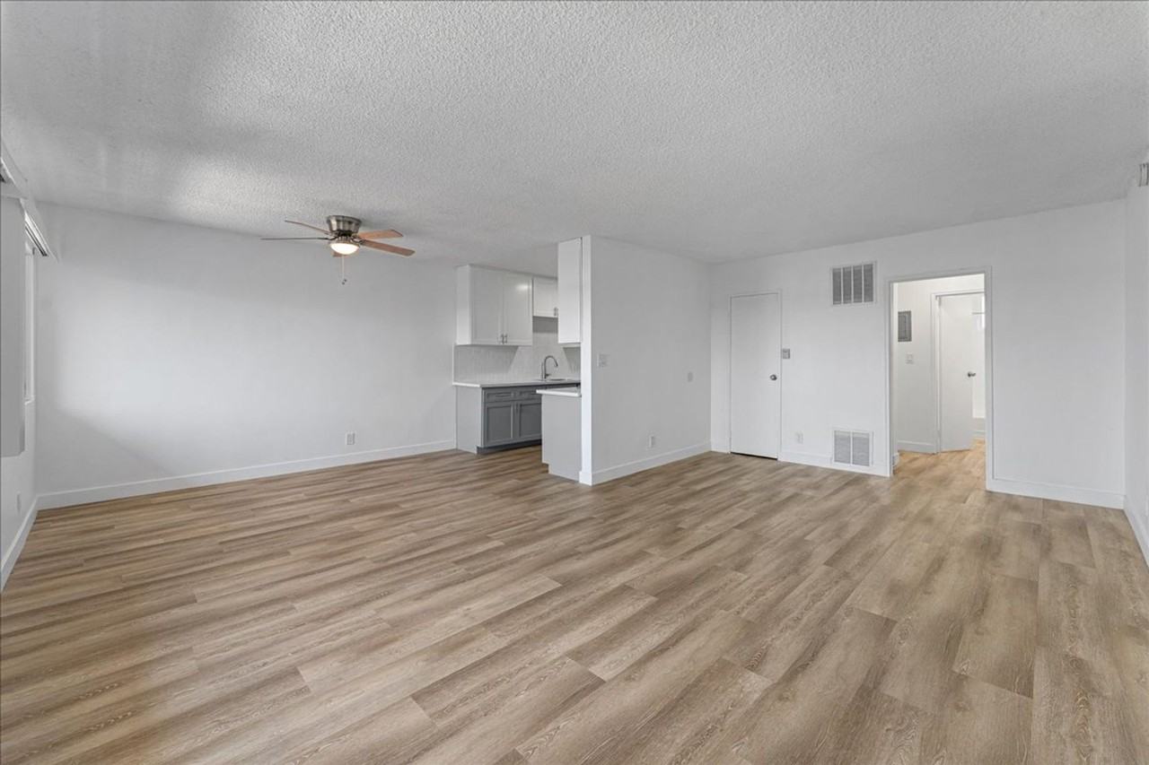 3905 Stevely Ave #18